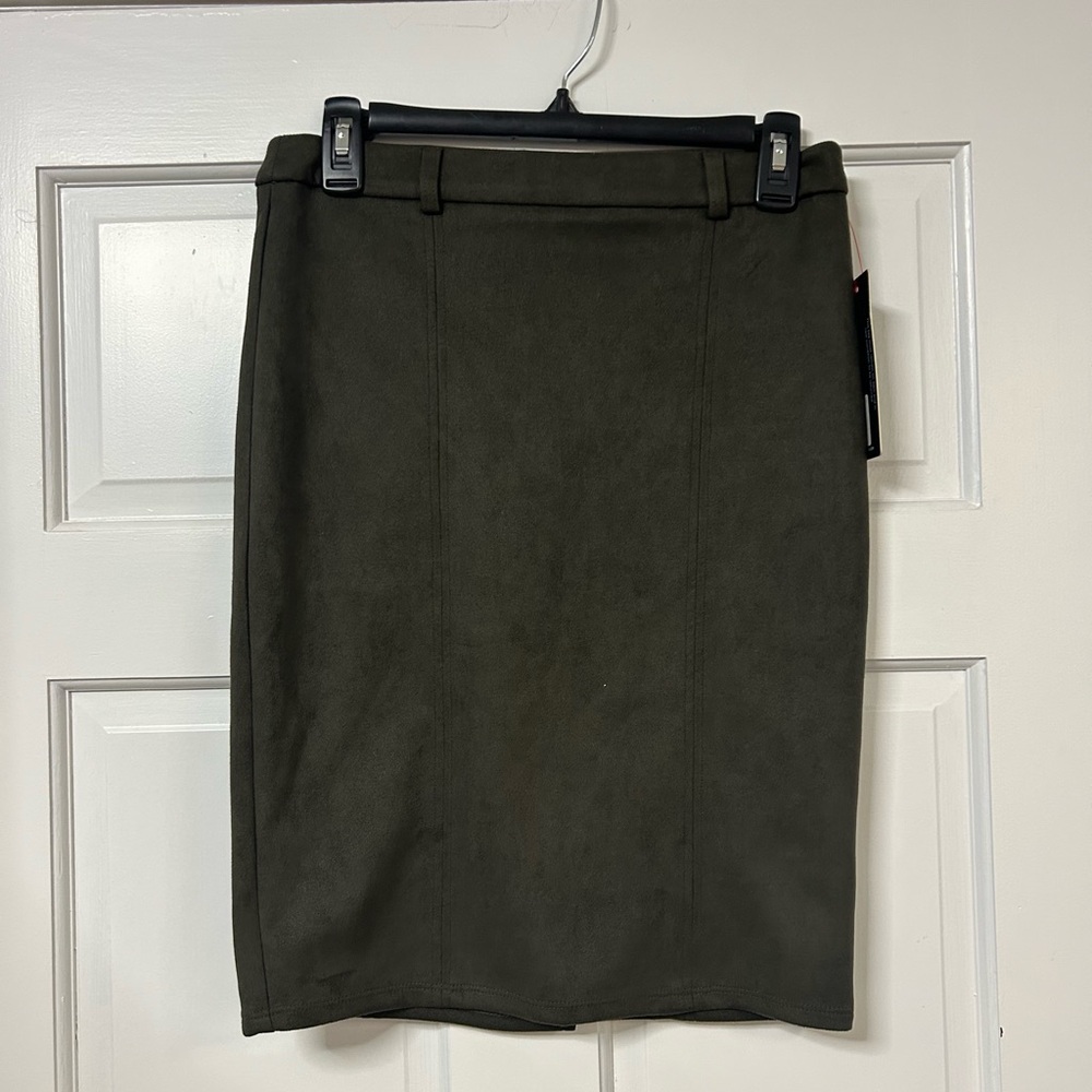 Women’s Suede Olive Pencil Skirt with Belt Loops NWT